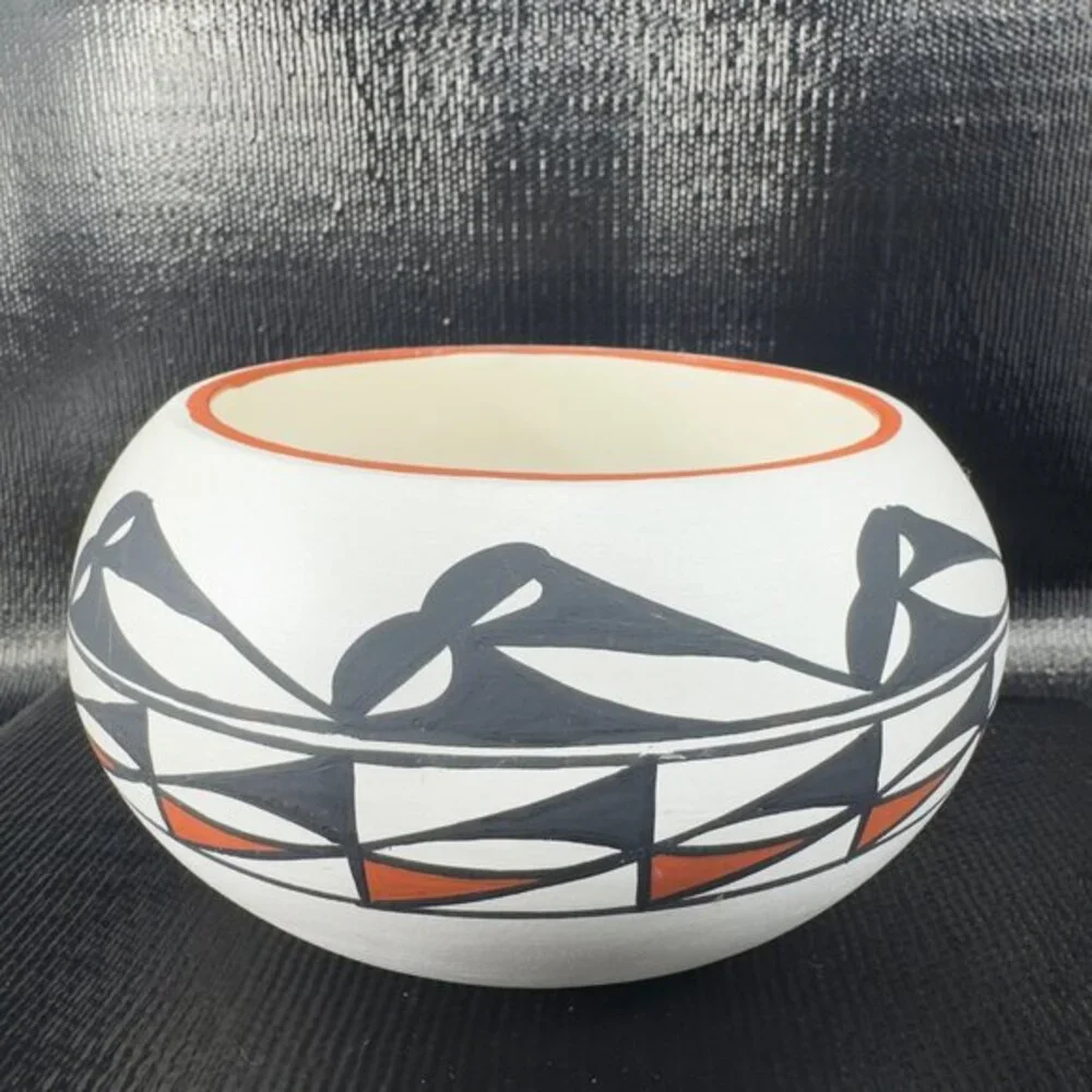 M L Laguna Hand Made Pottery Native American Artist Signed Planter Dish Bowl VTG